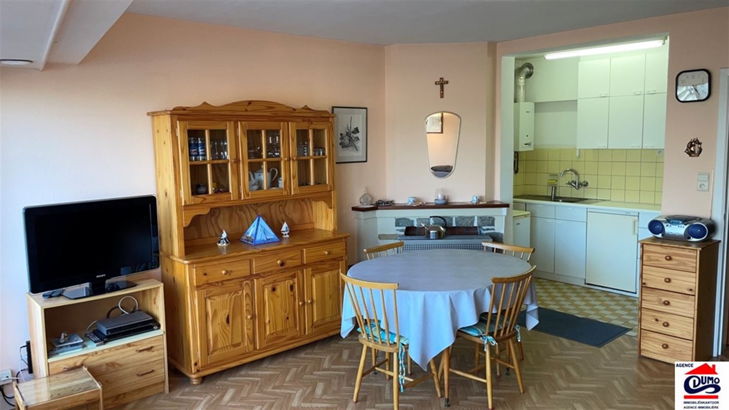 Studio meublé avec vue sur les anciens terrains de padel