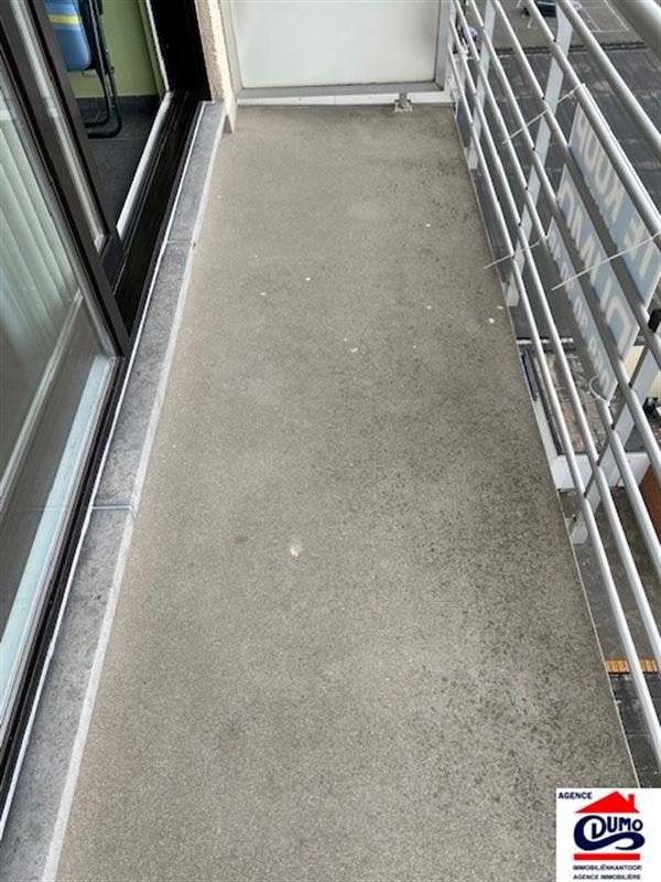 Studio rénové avec vue sur l'arrière-pays