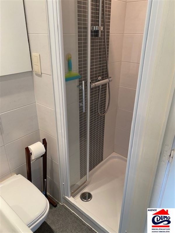 Studio rénové avec vue sur l'arrière-pays