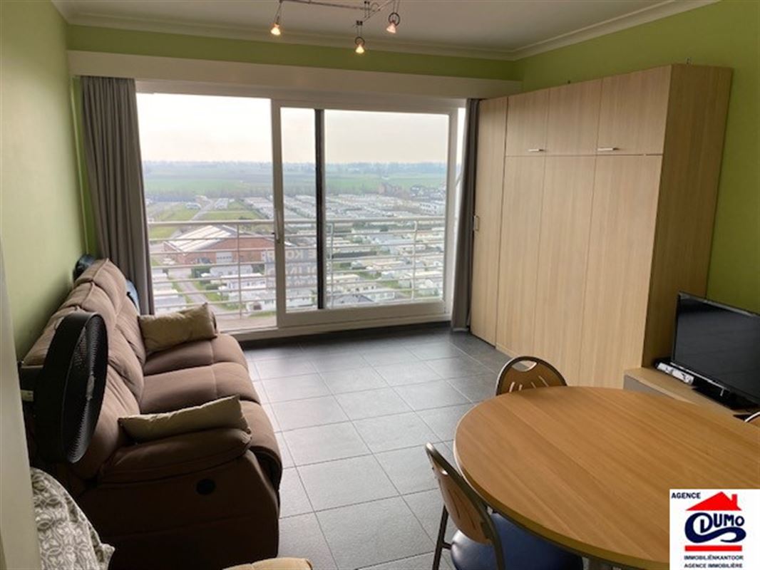 Studio rénové avec vue sur l'arrière-pays