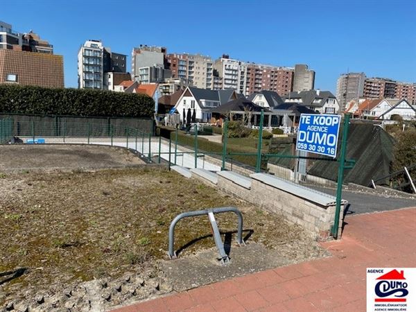 Garage box privé dans l'avenue Charles De Brocqueville