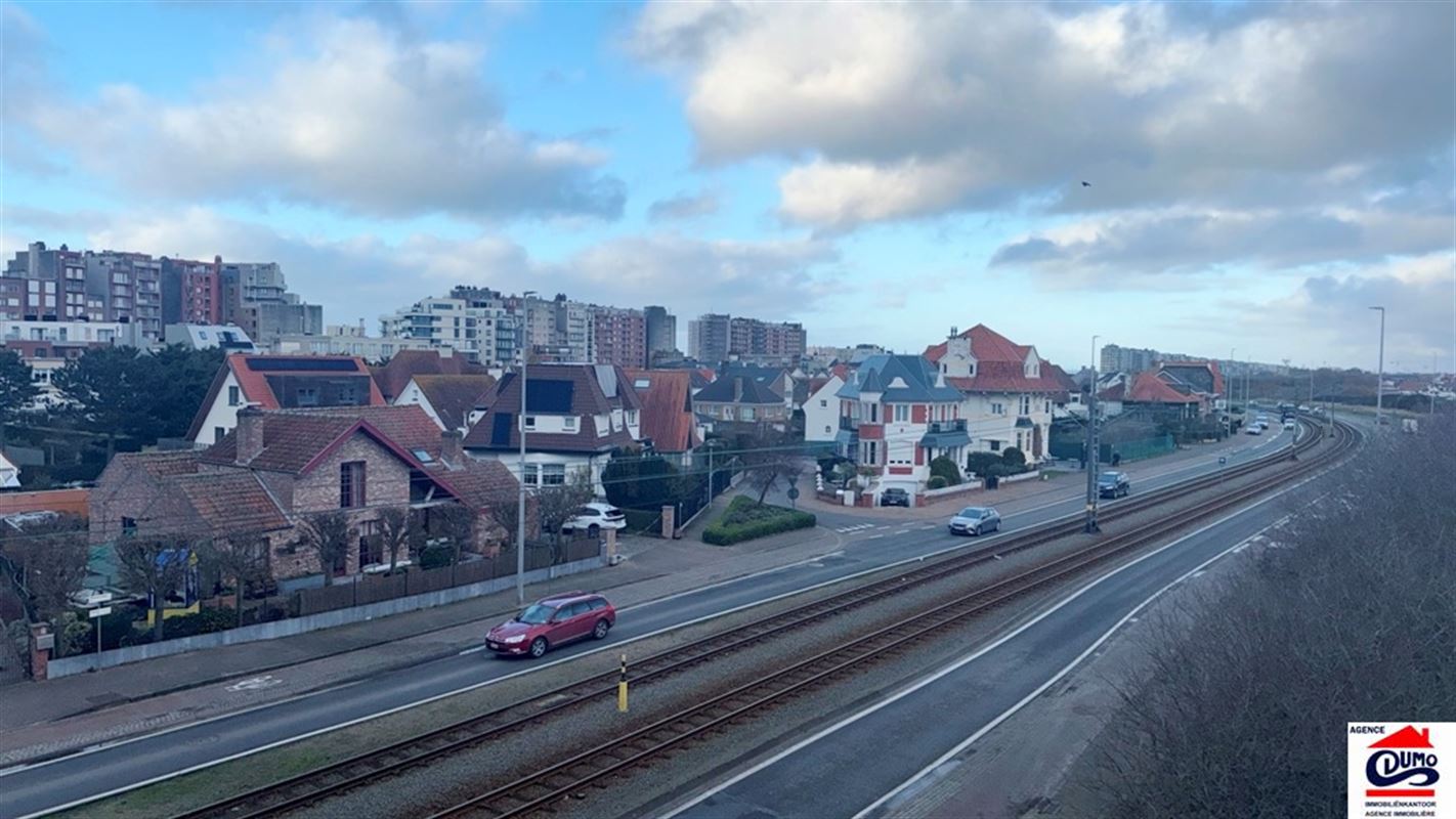 Studio meublé avec rangement en sous-sol