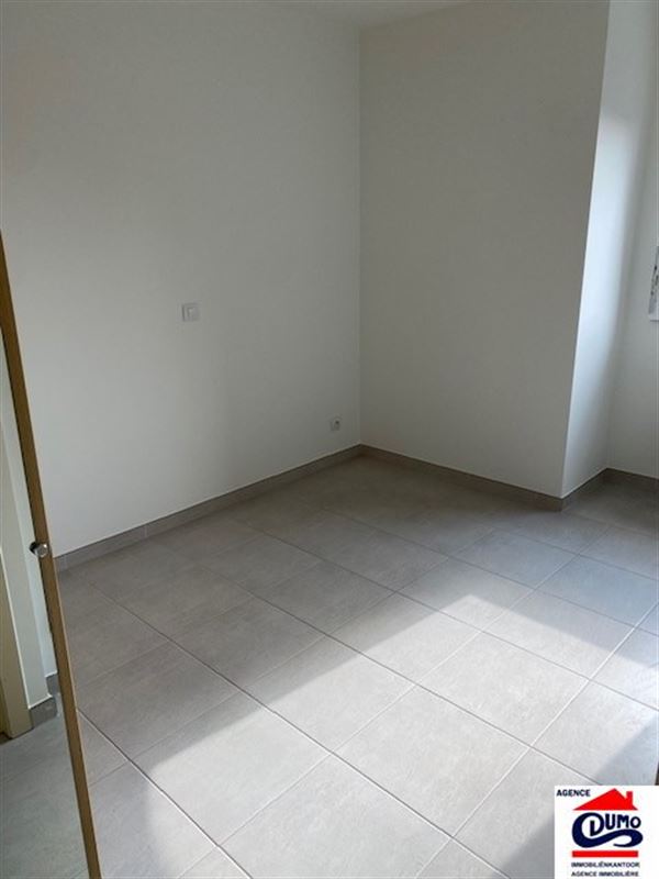 Ruim, ongemeubeld (woon)appartement met 2 slaapkamers