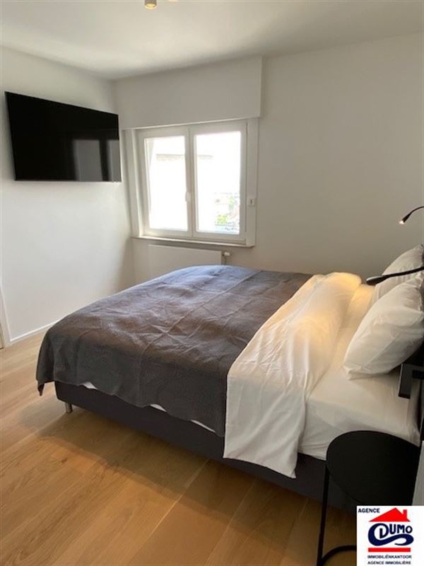 Ruim, gerenoveerd appartement met 2 slaapkamers - Zeedijk