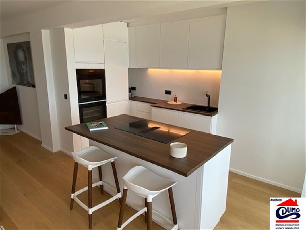 Ruim, gerenoveerd appartement met 2 slaapkamers - Zeedijk