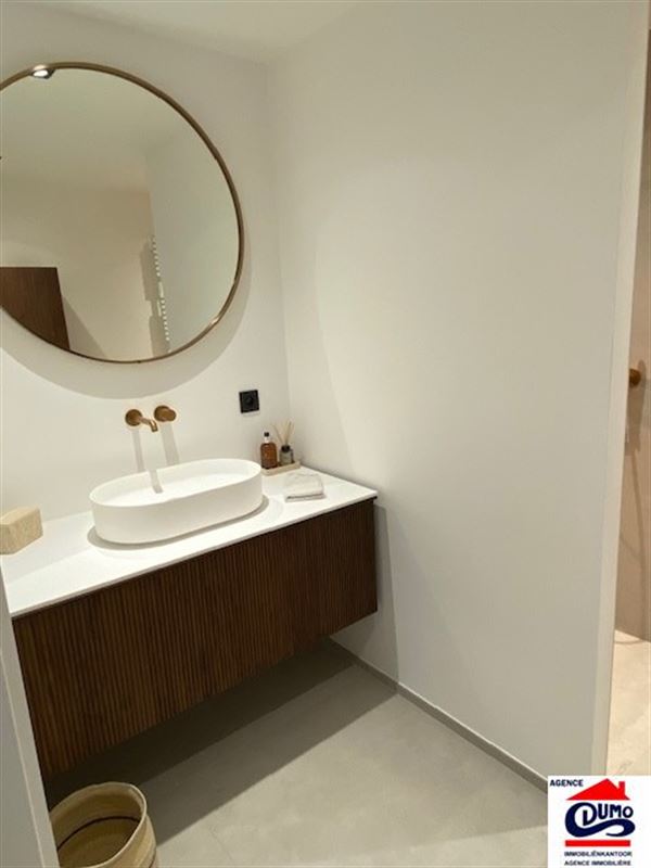 Ruim, gerenoveerd appartement met 2 slaapkamers - Zeedijk