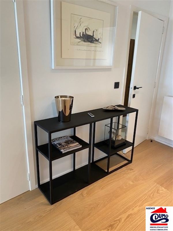 Ruim, gerenoveerd appartement met 2 slaapkamers - Zeedijk