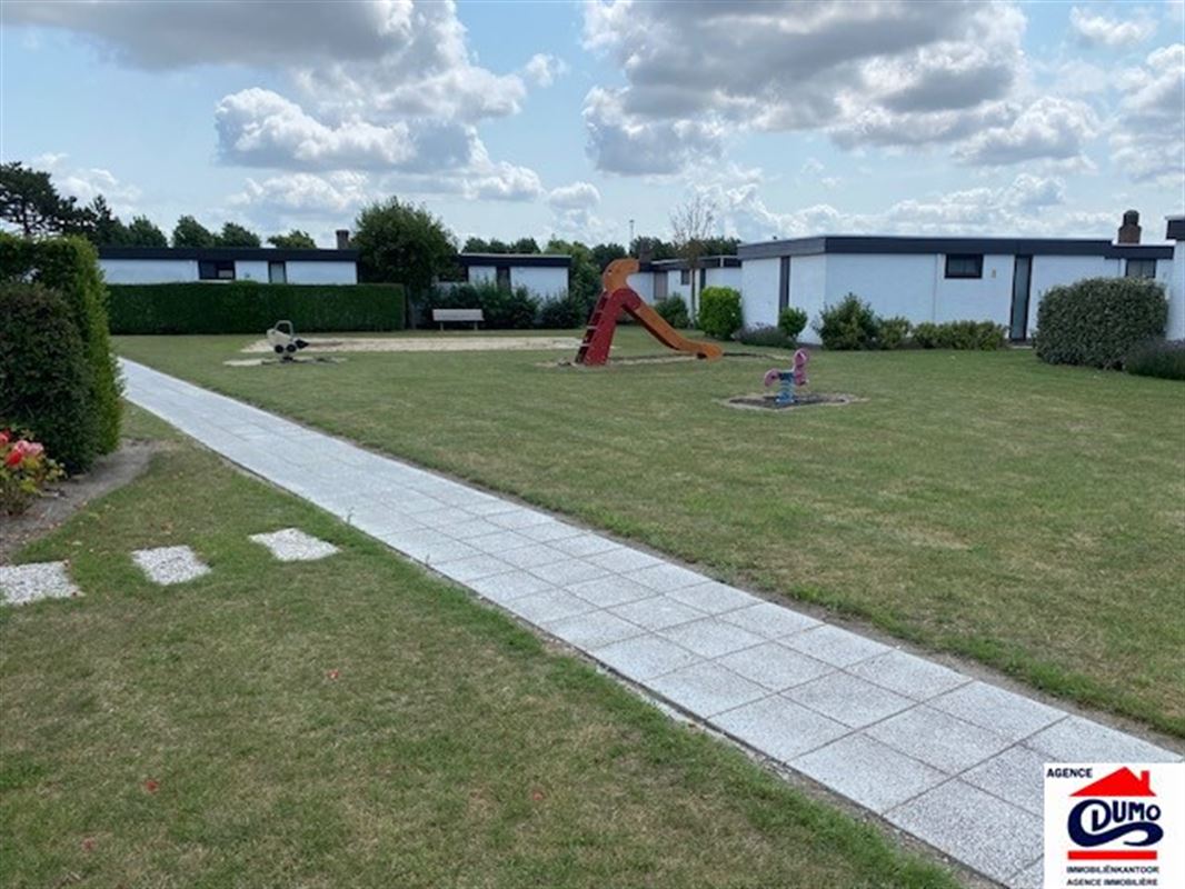 Goed gelegen bungalow met private parking