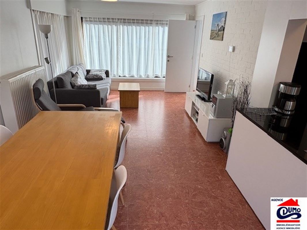 Maison non meublée avec 2 chambres à coucher et place de parking