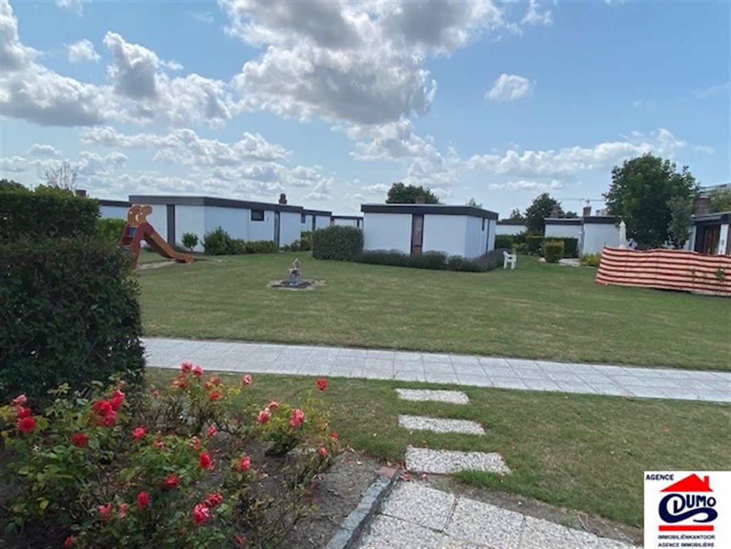 Goed gelegen bungalow met private parking