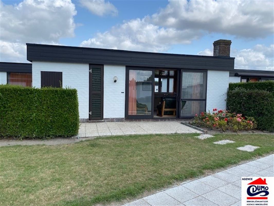 Goed gelegen bungalow met private parking