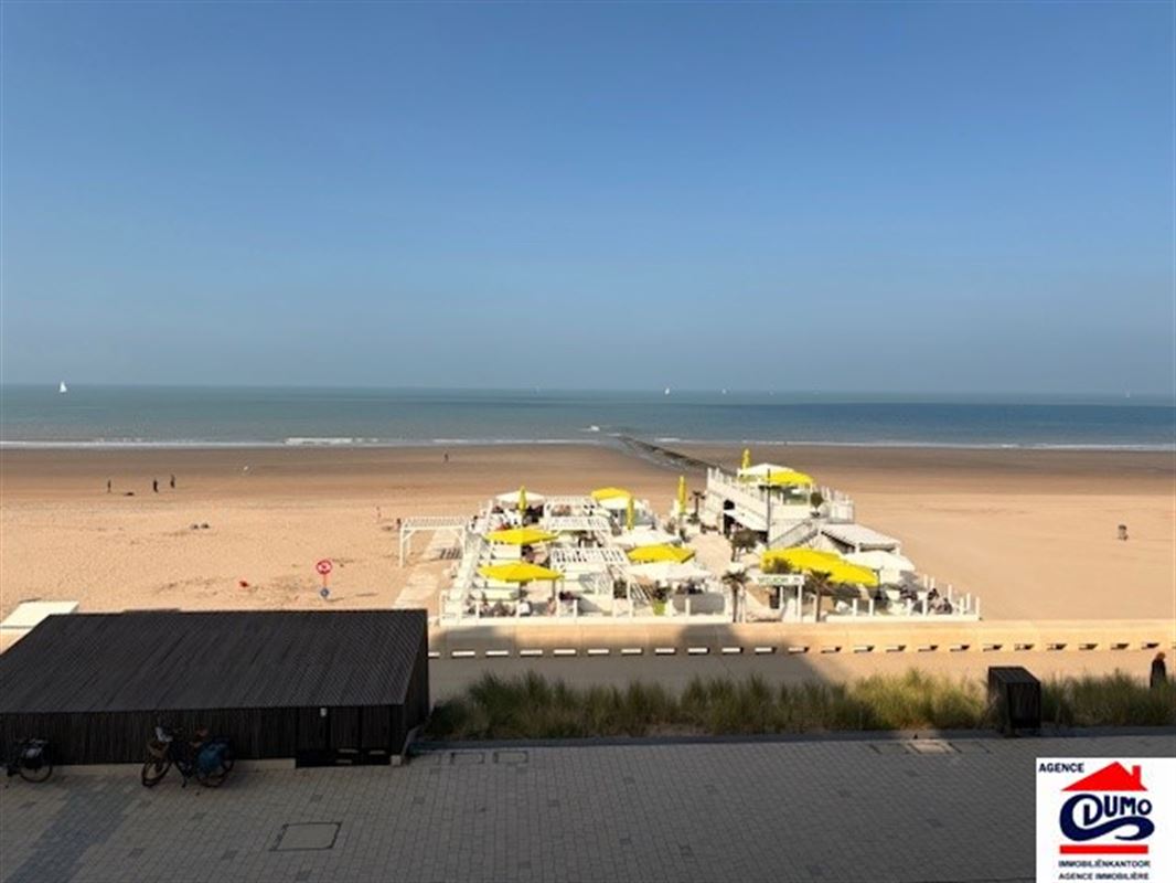 Fantastique appartement de 3 chambres à coucher sur le front de mer.