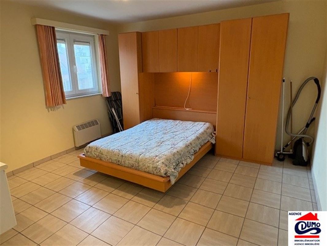 Heel ruim gemeubeld appartement met lateraal zeezicht