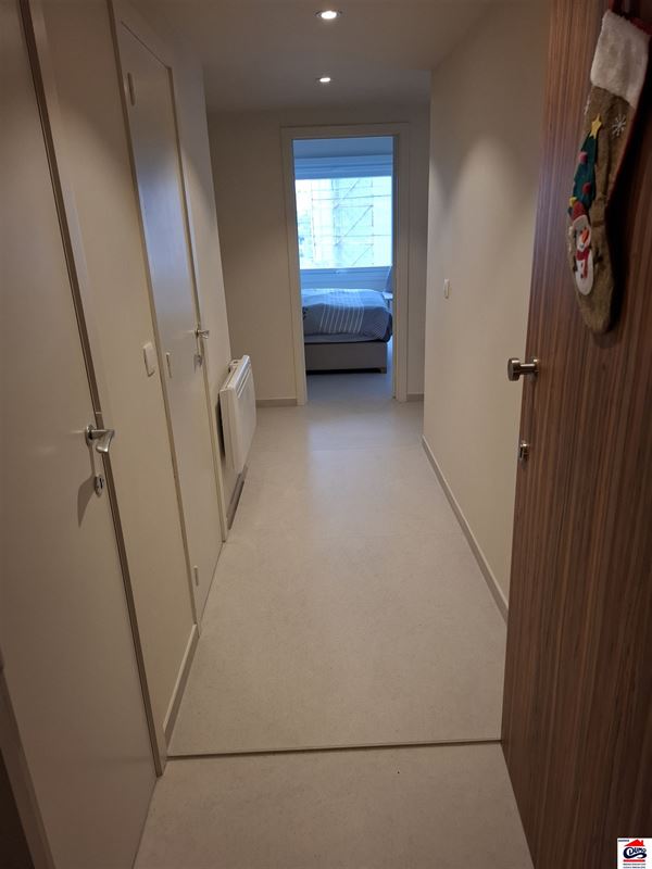 Gemeubeld appartement met 1 slaapkamer en frontaal zeezicht