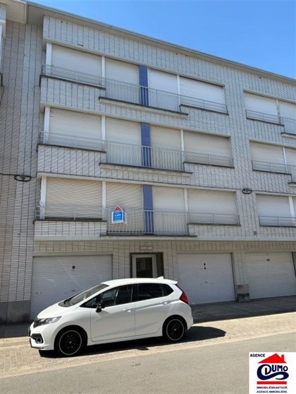 Gemeubeld appartement met 2 slaapkamers - op te frissen
