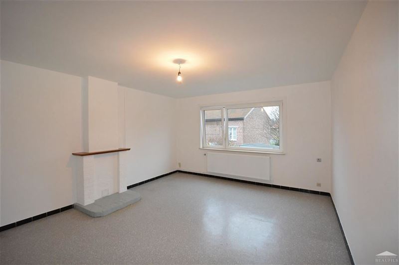 Image 3 : Appartement à 6031 MONCEAU-SUR-SAMBRE (Belgique) - Prix 725 &euro;