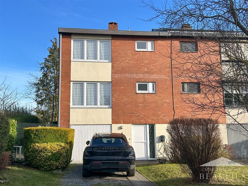 Image 1 : Maison à 1400 NIVELLES (Belgique) - Prix 1.350 &euro;