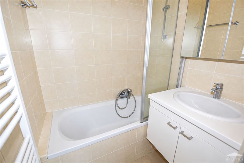 Image 7 : Appartement à 1400 NIVELLES (Belgique) - Prix 950 &euro;