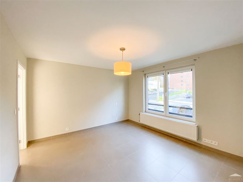 Image 5 : Appartement à 1400 NIVELLES (Belgique) - Prix 750 &euro;