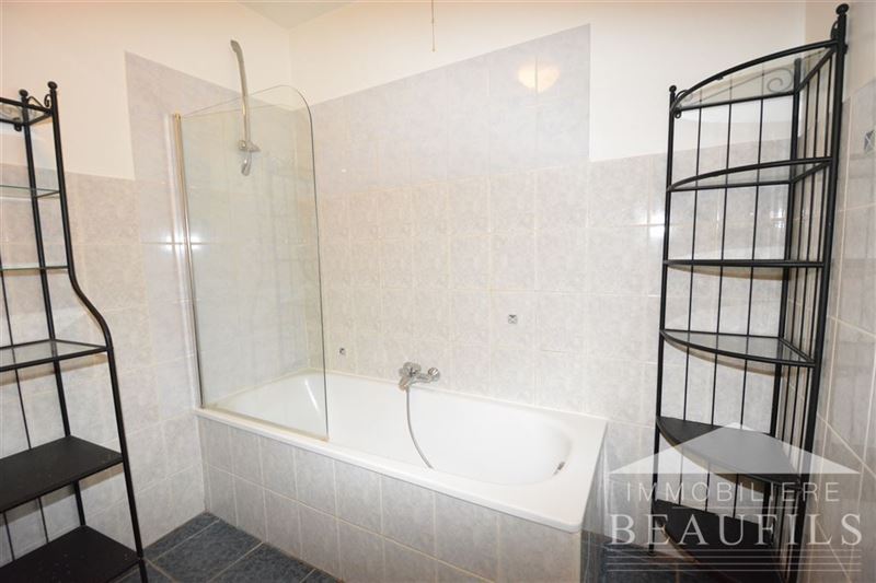 Image 8 : Appartement à 1400 NIVELLES (Belgique) - Prix 850 &euro;