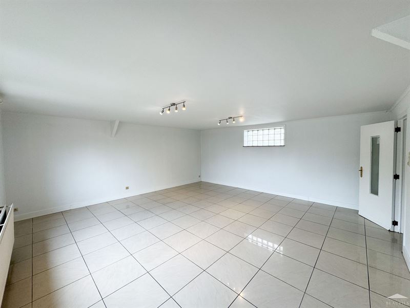 Image 3 : Appartement à 6041 GOSSELIES (Belgique) - Prix 750 &euro;