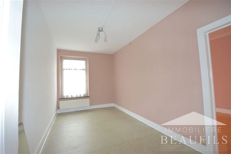 Image 8 : Maison à 6230 PONT-À-CELLES (Belgique) - Prix 950 &euro;