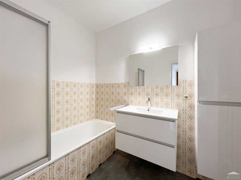 Image 8 : Appartement à 1400 NIVELLES (Belgique) - Prix 900 &euro;