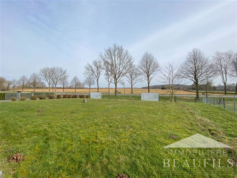 Image 2 : Maison à 1400 NIVELLES (Belgique) - Prix 2.200 €