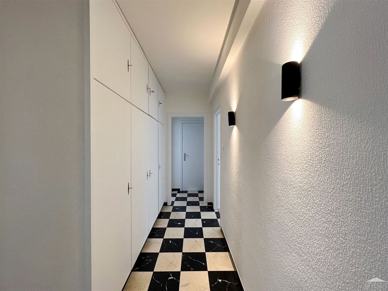Image 14 : Appartement à 1400 NIVELLES (Belgique) - Prix 850 &euro;