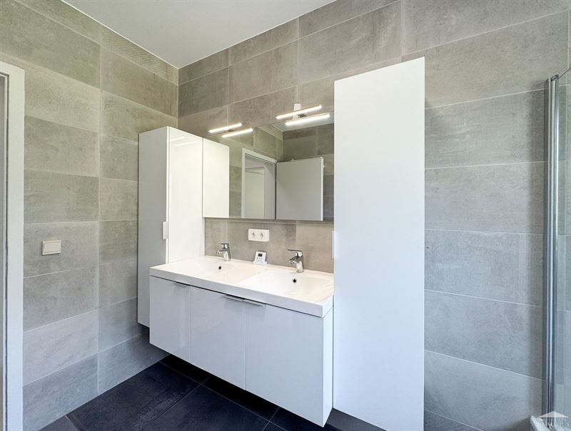Image 10 : Maison à 1400 NIVELLES (Belgique) - Prix 1.600 &euro;