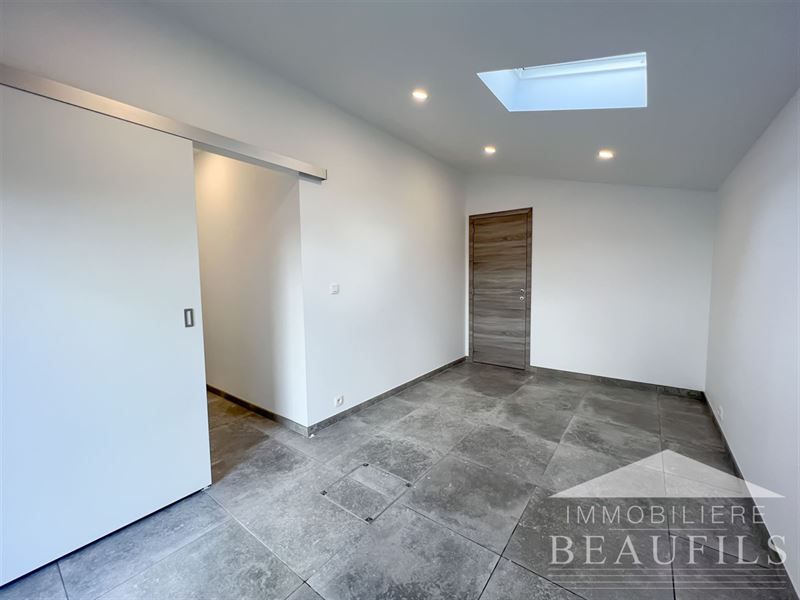 Image 10 : Maison à 7160 CHAPELLE-LEZ-HERLAIMONT (Belgique) - Prix 950 €