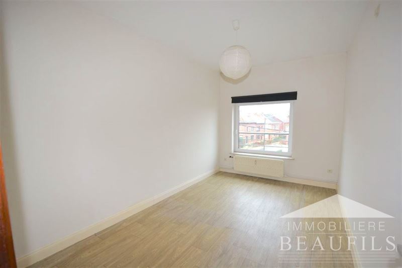 Image 4 : Appartement à 6010 COUILLET (Belgique) - Prix 500 €