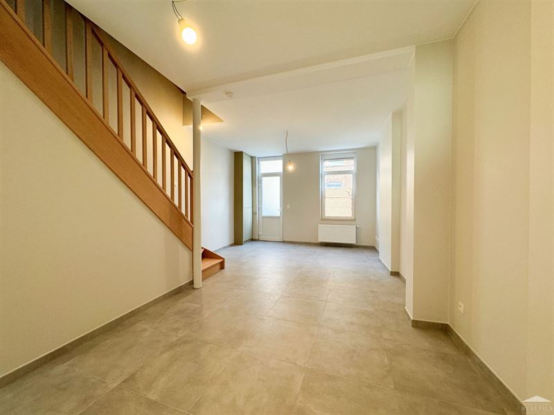 Image 2 : Maison à 1400 NIVELLES (Belgique) - Prix 1.100 &euro;