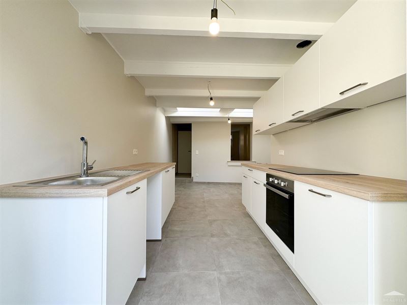 Image 6 : Maison à 1400 NIVELLES (Belgique) - Prix 1.100 &euro;