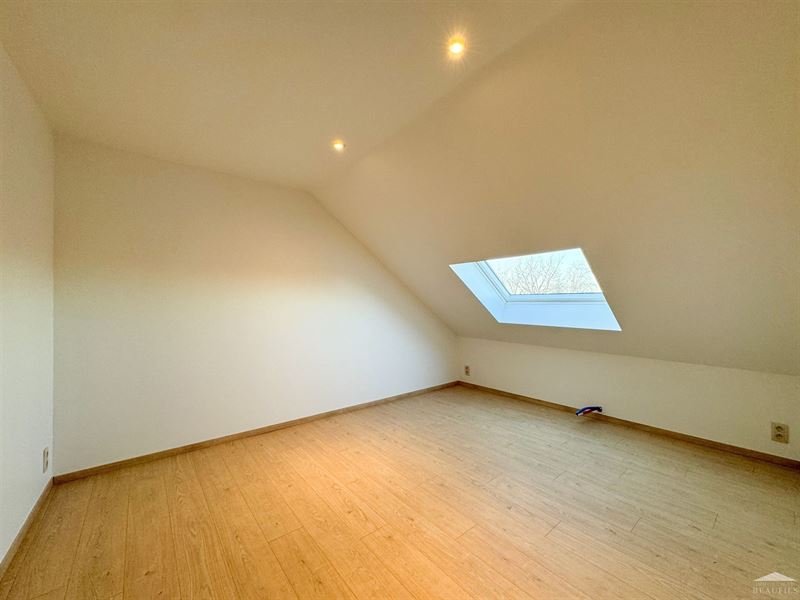 Image 16 : Maison à 6230 BUZET (Belgique) - Prix 1.400 &euro;