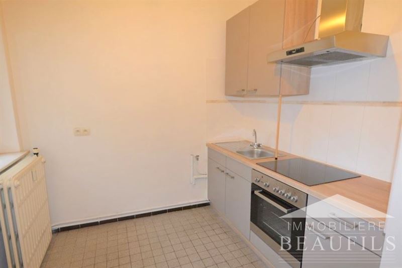 Image 3 : Appartement à 6010 COUILLET (Belgique) - Prix 500 €