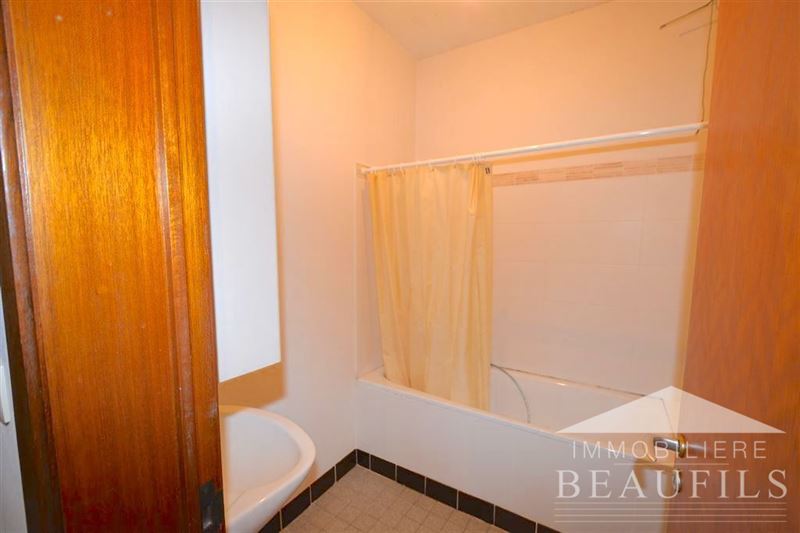 Image 5 : Appartement à 6010 COUILLET (Belgique) - Prix 500 €