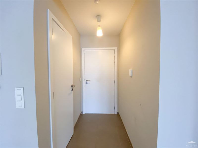 Image 8 : Appartement à 1400 NIVELLES (Belgique) - Prix 750 &euro;