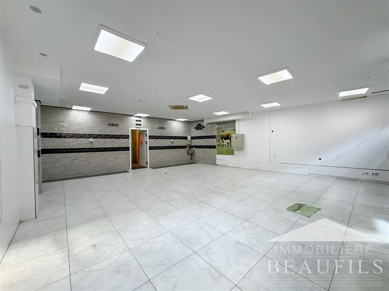 Image 4 : COMMERCIAL à 1400 NIVELLES (Belgique) - Prix 900 €