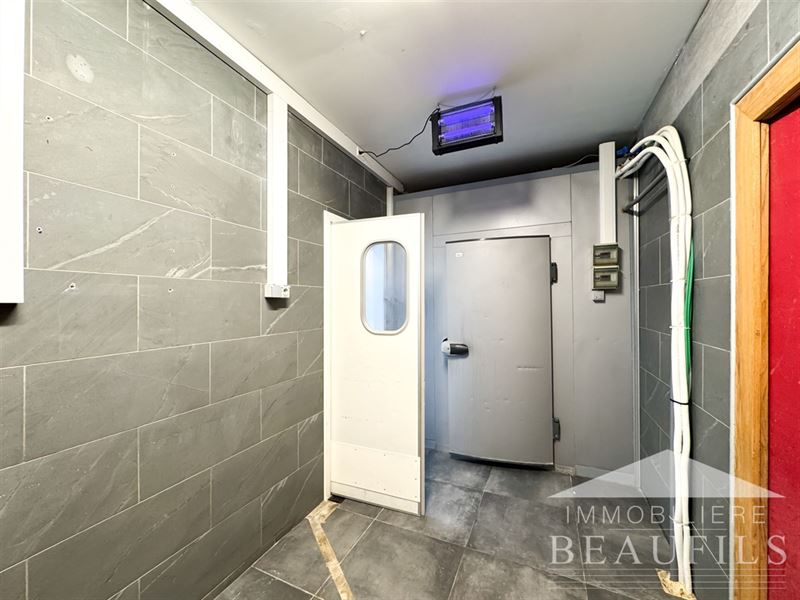 Image 6 : COMMERCIAL à 1400 NIVELLES (Belgique) - Prix 900 €