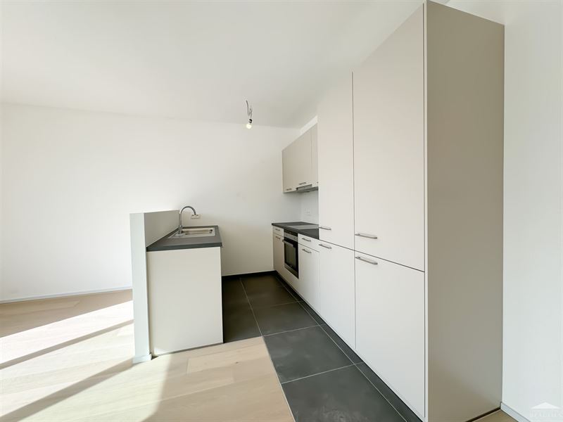 Image 8 : Appartement à 1400 NIVELLES (Belgique) - Prix 1.200 &euro;