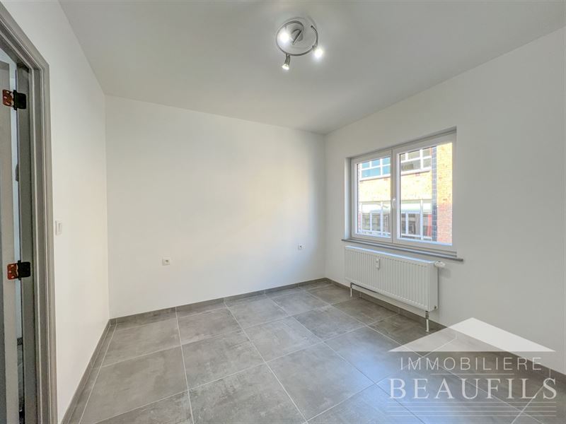 Image 5 : Appartement à 7140 MORLANWELZ-MARIEMONT (Belgique) - Prix 650 €