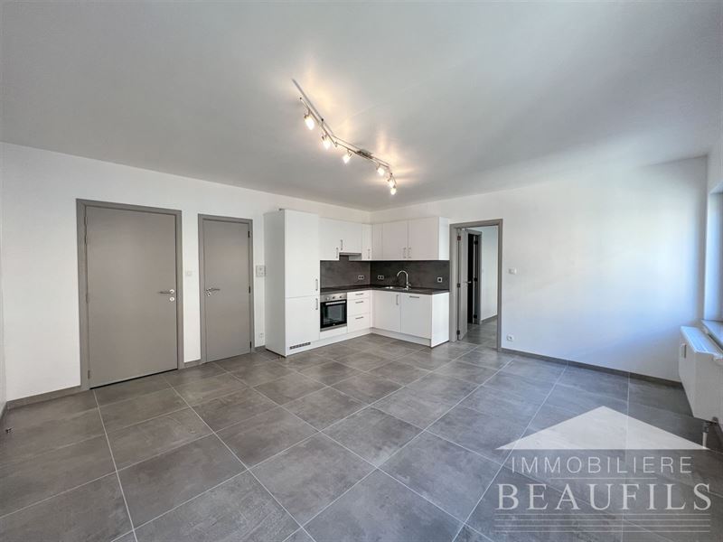 Image 3 : Appartement à 7140 MORLANWELZ-MARIEMONT (Belgique) - Prix 650 €