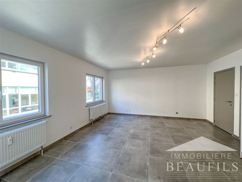 Image 2 : Appartement à 7140 MORLANWELZ-MARIEMONT (Belgique) - Prix 650 €