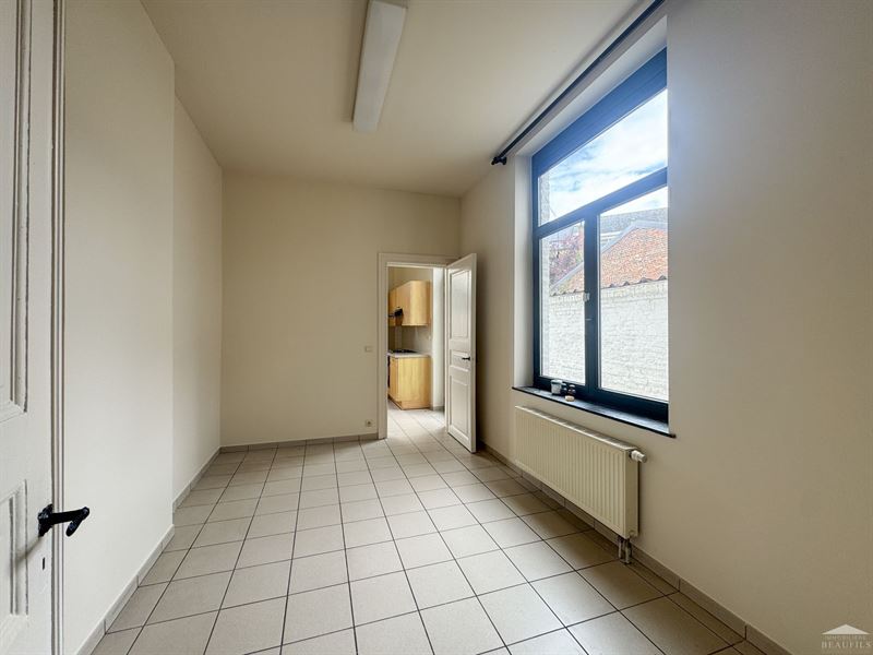 Image 8 : Maison à 1400 NIVELLES (Belgique) - Prix 1.500 &euro;