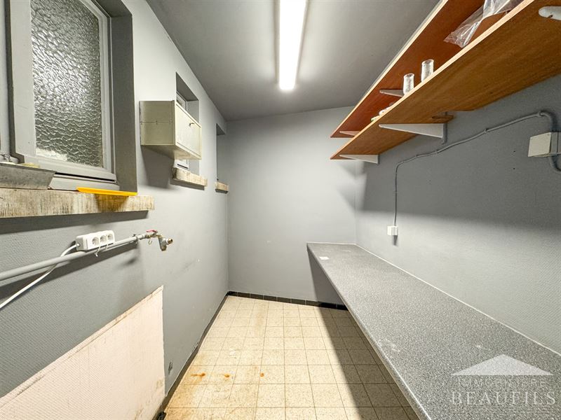 Image 11 : COMMERCIAL à 1400 NIVELLES (Belgique) - Prix 1.700 &euro;