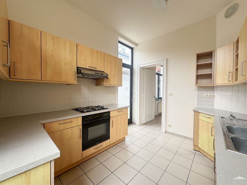 Image 10 : Maison à 1400 NIVELLES (Belgique) - Prix 1.500 &euro;
