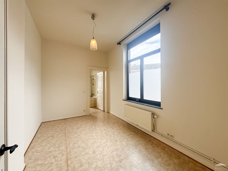 Image 7 : Maison à 1400 NIVELLES (Belgique) - Prix 1.500 &euro;