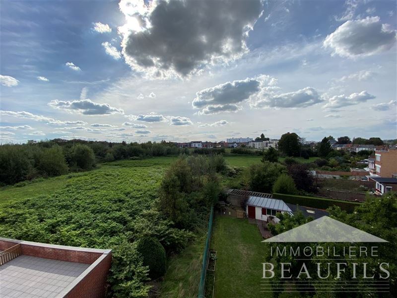 Image 2 : Appartement à 1400 NIVELLES (Belgique) - Prix 850 &euro;