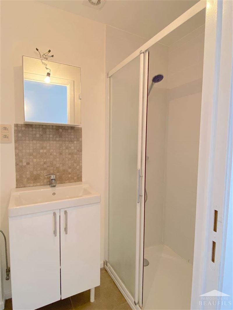 Image 13 : Maison à 1400 NIVELLES (Belgique) - Prix 980 &euro;